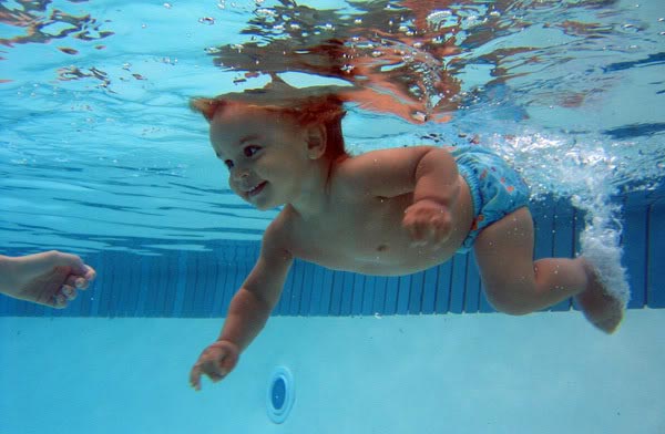 Piscina per bambini - nuoto precoce Piscina per bambini - nuoto precoce