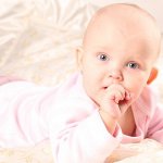 Ginnastica per bambini al di sotto di un anno Ginnastica per bambini al di sotto di un anno