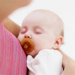 Come svezzare un bambino da un manichino