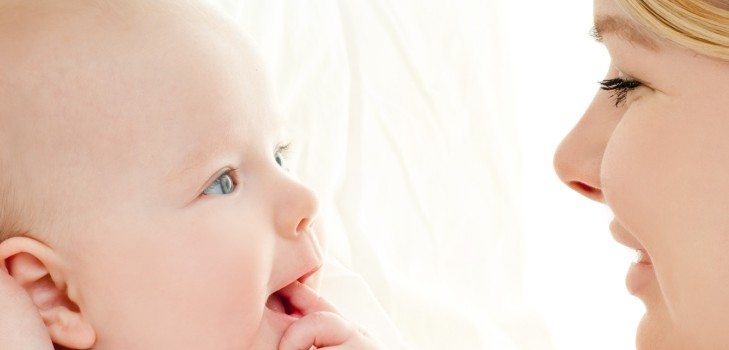 Come aiutare un bambino a sviluppare un'abitudine di comunicazione viva
