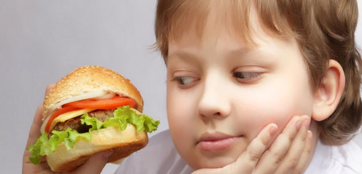 L'obesità nel bambino: i metodi di controllo e di prevenzione