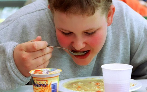L'obesità nel bambino: i metodi di controllo e di prevenzione