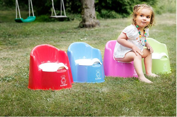 Consulenza pratica per i giovani genitori: come insegnare un bambino a una pentola