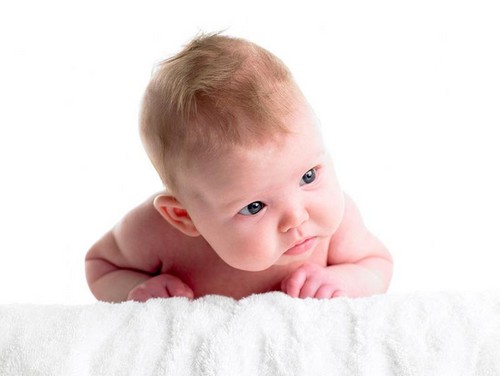 Bambino in 1 mese