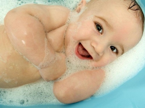 Bambino a 3 mesi