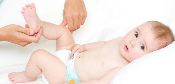 Bambino a 6 mesi