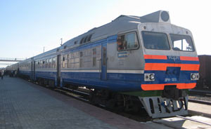 In un aereo e in un treno con un bambino piccolo In un aereo e in un treno con un bambino piccolo