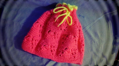 Master class sulla maglia dei cappelli estivi dei bambini