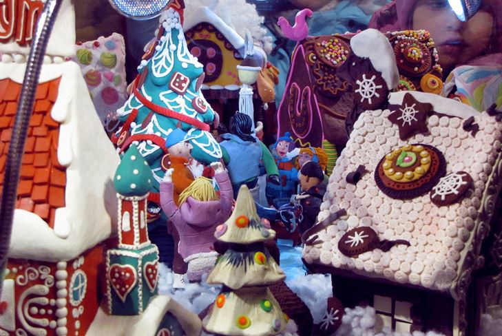Mestieri per bambini di plastilina per il Capodanno: master-class foto