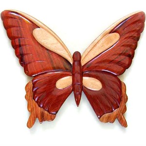 Intarsia e intarsiato: legno intarsiato
