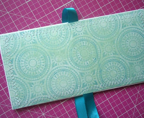 Busta di carta A4 con le tue mani
