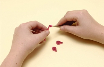 Quilling fiori da carta per i principianti