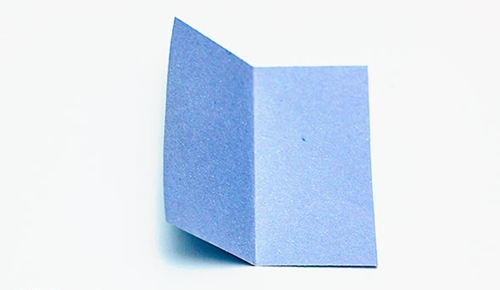 Come creare un fiore di origami con le tue mani