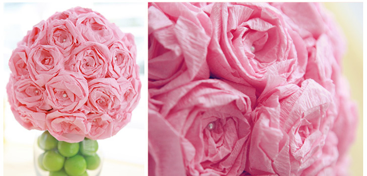 Rose da un tovagliolo con le tue mani