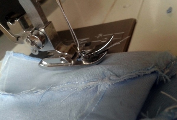 Come cucire vestiti per le bambole con le tue mani