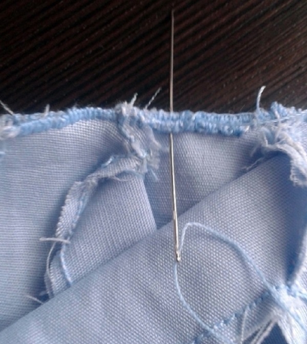 Come cucire vestiti per le bambole con le tue mani
