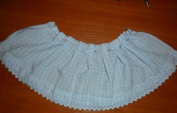 Come cucire vestiti per le bambole con le tue mani