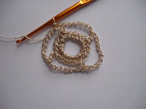 Bolero d'ottone per il crochet estivo