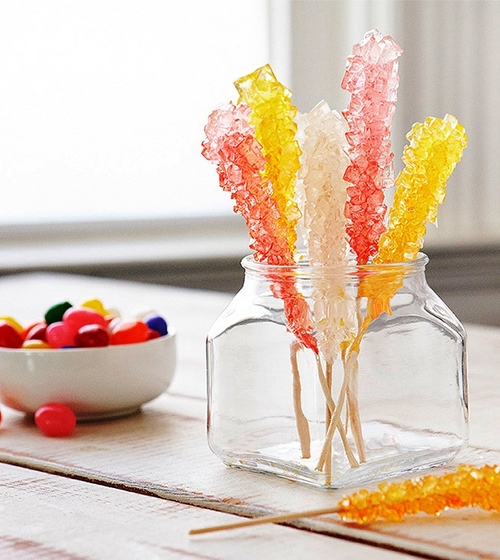 Come crescere un cristallo dal sale in casa