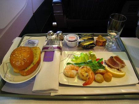 Quali cose puoi portare con te sull'aereo?