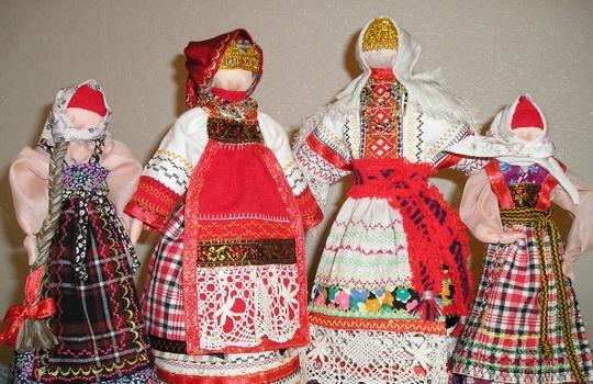 Facciamo la bambola Maslenitsa con le nostre mani.