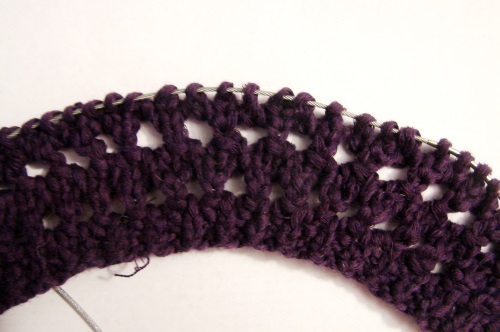 Cappello estivo con aghi a maglia