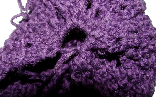 Cappello estivo con aghi a maglia