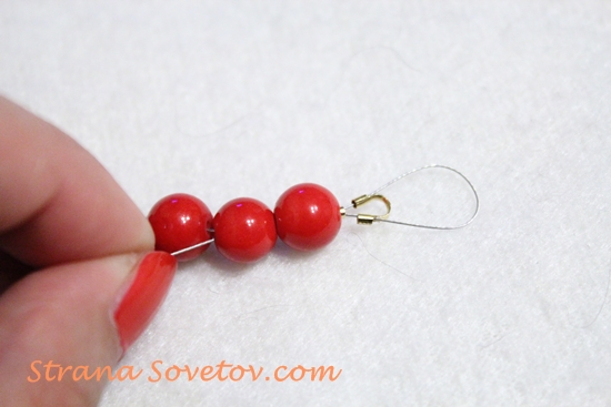 Master Class: Un set di braccialetti e orecchini di perle di corallo