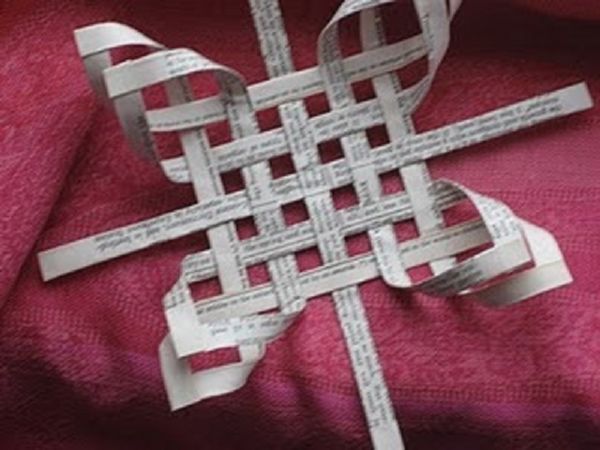 Bellissimi fiocchi di neve per il nuovo anno del 2017 con le loro mani di carta - diagrammi e foto a tappe. Master classes per bambini su grandi fiocchi di neve con tecnica origami
