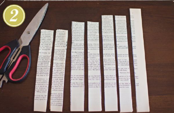 Bellissimi fiocchi di neve per il nuovo anno del 2017 con le loro mani di carta - diagrammi e foto a tappe. Master classes per bambini su grandi fiocchi di neve con tecnica origami