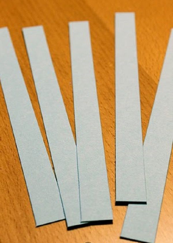 Bellissimi fiocchi di neve per il nuovo anno del 2017 con le loro mani di carta - diagrammi e foto a tappe. Master classes per bambini su grandi fiocchi di neve con tecnica origami