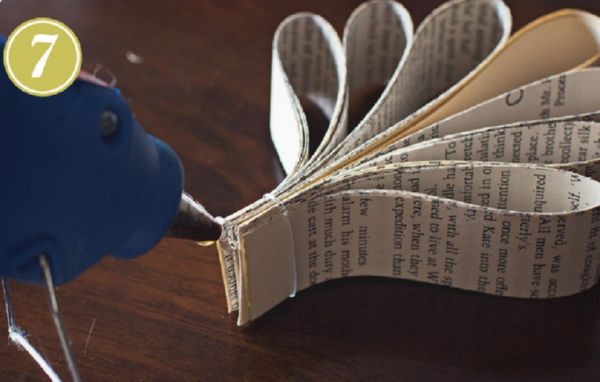 Bellissimi fiocchi di neve per il nuovo anno del 2017 con le loro mani di carta - diagrammi e foto a tappe. Master classes per bambini su grandi fiocchi di neve con tecnica origami