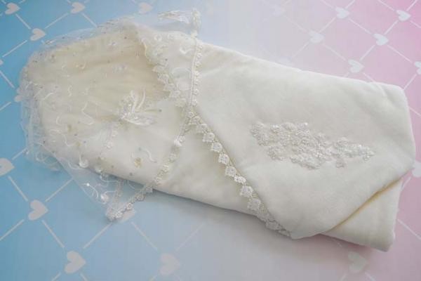 Coperta su un estratto da mani proprie: una classe master sulla produzione Coperta su un estratto da mani proprie: una classe master sulla produzione