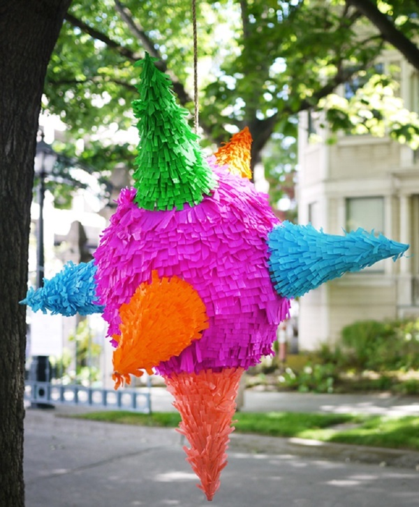 Come fare una piñata con le tue mani