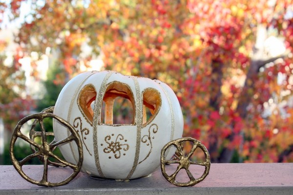 Artigianato di una zucca con le proprie mani per scuola materna e scuola, lezioni master passo dopo passo