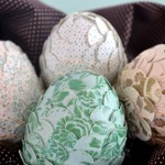 Artigianato pasquale: decorato con uova di carta