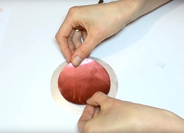 Dal cuore: i migliori mestieri per il 9 maggio per il concorso e la mostra