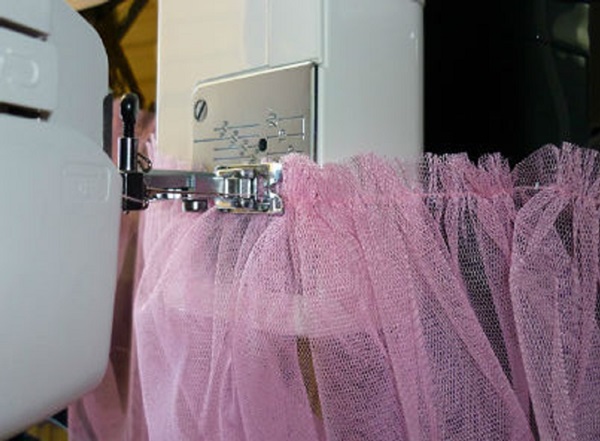 Come realizzare una gonna in tulle con le tue mani