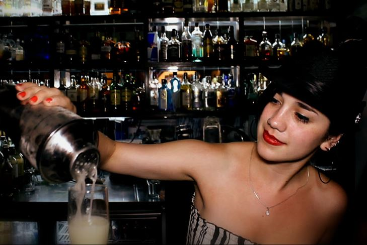 La ragazza al bar: la professione di un barista