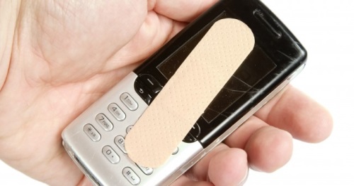 Come rimuovere i graffi dal telefono
