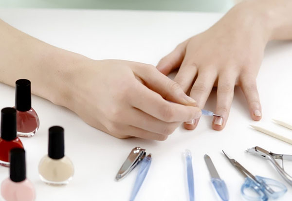 Manicure perfetta: tre regole di cura quotidiana