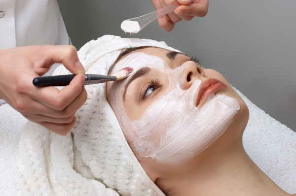 Dimexide per il viso: applicazione in cosmetologia