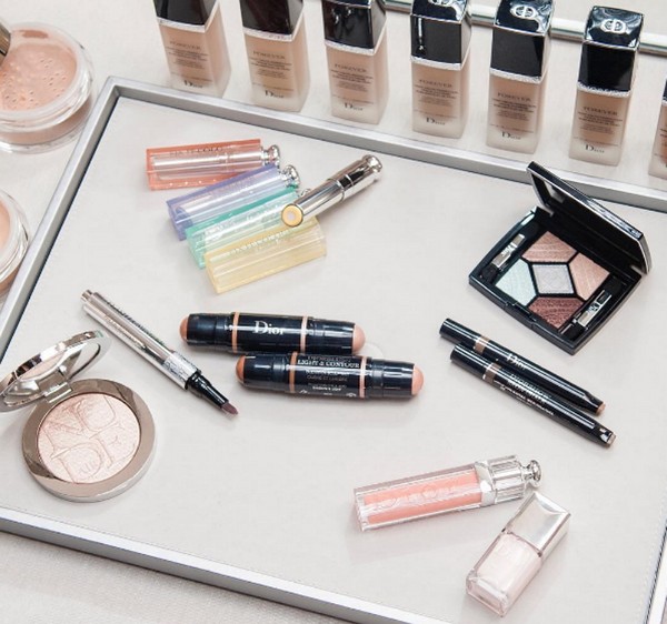 Chic francese: collezione autunnale di make-up Dior Skyline