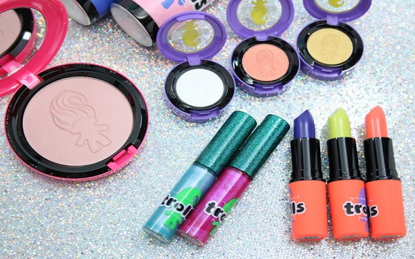 Troll glamorous: collezione decorativa di MAC Good Luck Trolls