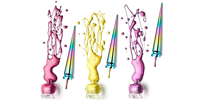 Lucido, metallico e arcobaleno: una collezione di vernici Christian Louboutin Loubichrome