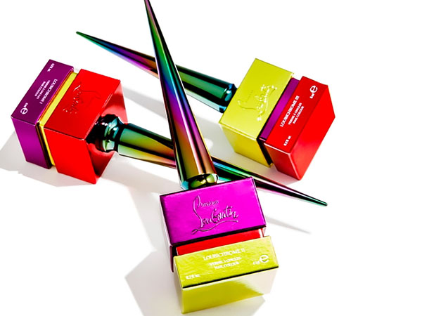 Lucido, metallico e arcobaleno: una collezione di vernici Christian Louboutin Loubichrome