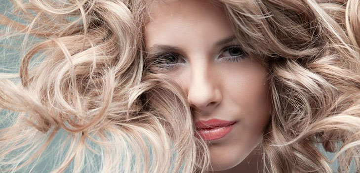 Istruzione capelli: come svegliarsi la mattina con uno stile elegante