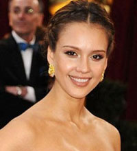 Volto ovale: Jessica Alba