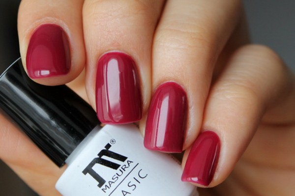 Come fare una manicure gel-vernice a casa