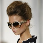 Come fare un taglio di capelli? Come fare un taglio di capelli?
